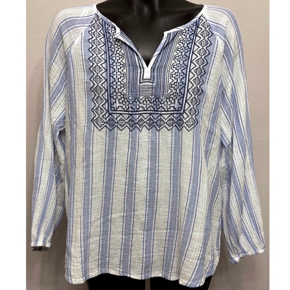 Vince Camuto Embroidered Peasant Top Women's M Blue White Striped Vacation Beach